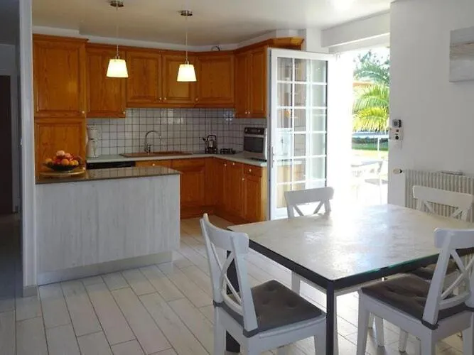 Casa vacanze Villa Semi-Detached House, Fouesnant